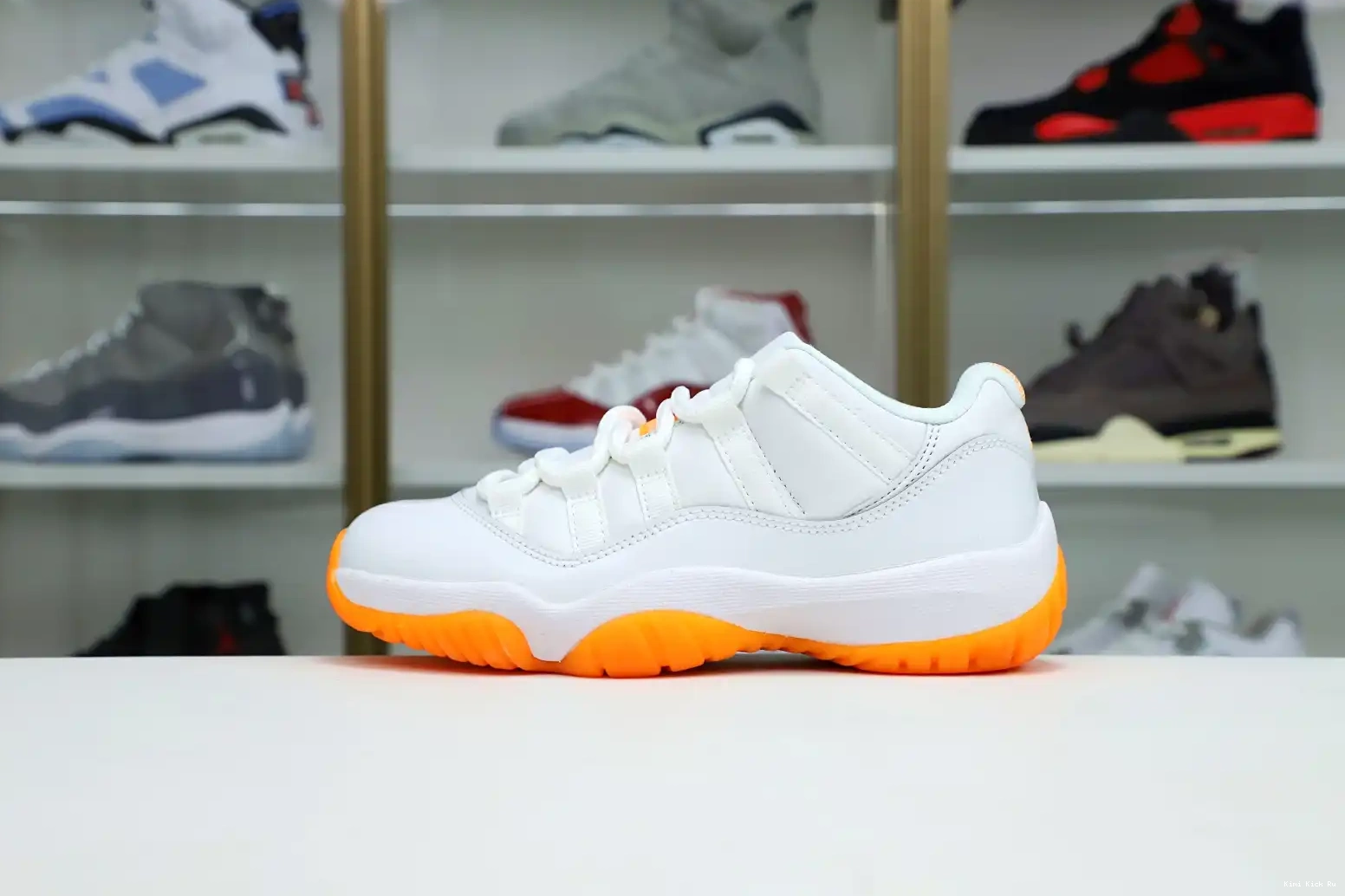 CITRUS' Kimikick RETRO 11 AIR 'BRIGHT LOW JORDAN WMNS 0813
